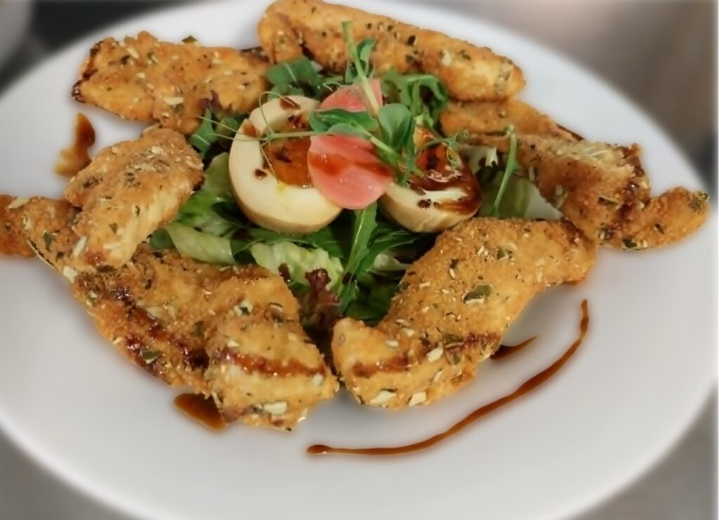 Steirischer Backhendlsalat
